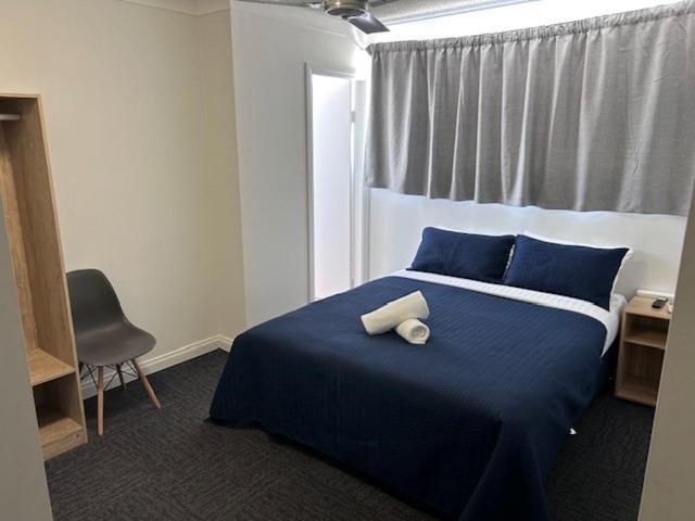 Warners Bay Hotel Buitenkant foto